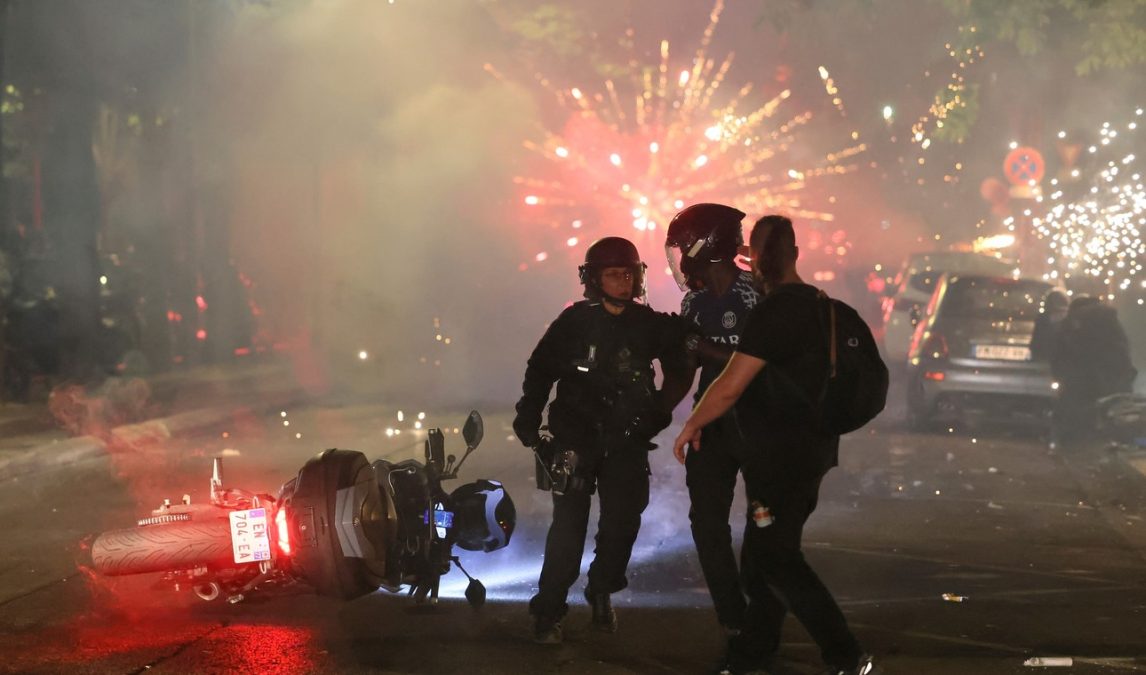 Caos en Francia tras el título del PSG: un muerto, cientos de detenidos y decenas de policías heridos