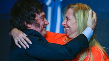 Javier Milei y Karina Milei fueron denunciados por uso de fondos públicos en viajes personales