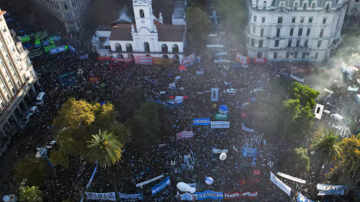 Histórica movilización: el pueblo universitario exigió el cumplimineto de la Ley de Financiamiento