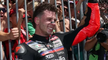 Bezzecchi hizo historia en Mugello y le dio a Aprilia un triunfo inolvidable en el MotoGP