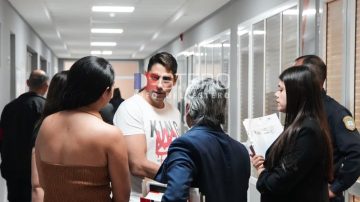 La defensa de la abogada Arce asegura fue engañada por la madre y la novia de Corti, Micaela Basset