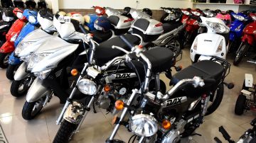 Se hizo pasar por el CEO de YPF, compró una moto de $31 millones y terminó condenado