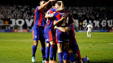 San Lorenzo empató con Santos y quedó líder en la Sudamericana