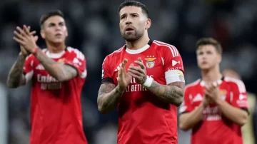 Benfica anunció la salida de Otamendi y River sueña con su regreso