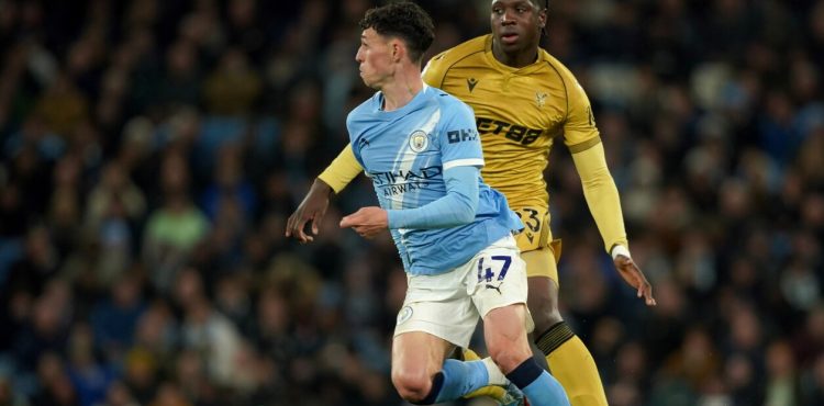 Manchester City goleó al Crystal Palace y le mete presión al Arsenal en la Premier League