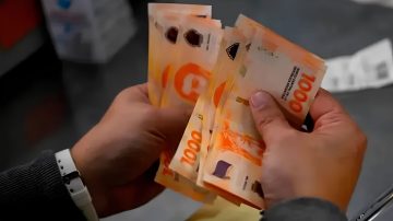 Empleado municipal otorgaba préstamos informales y amenazaba de muerte a sus clientes: cayó detenido en La Banda