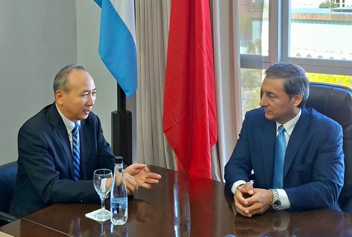 Silva Neder recibió al embajador chino Wan Wei en la Legislatura provincial