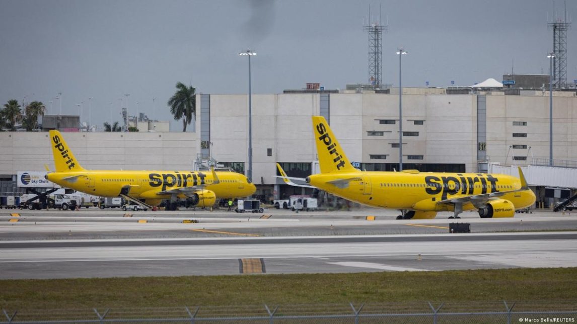 Cerró una aerolínea low cost en medio de la suba del combustible