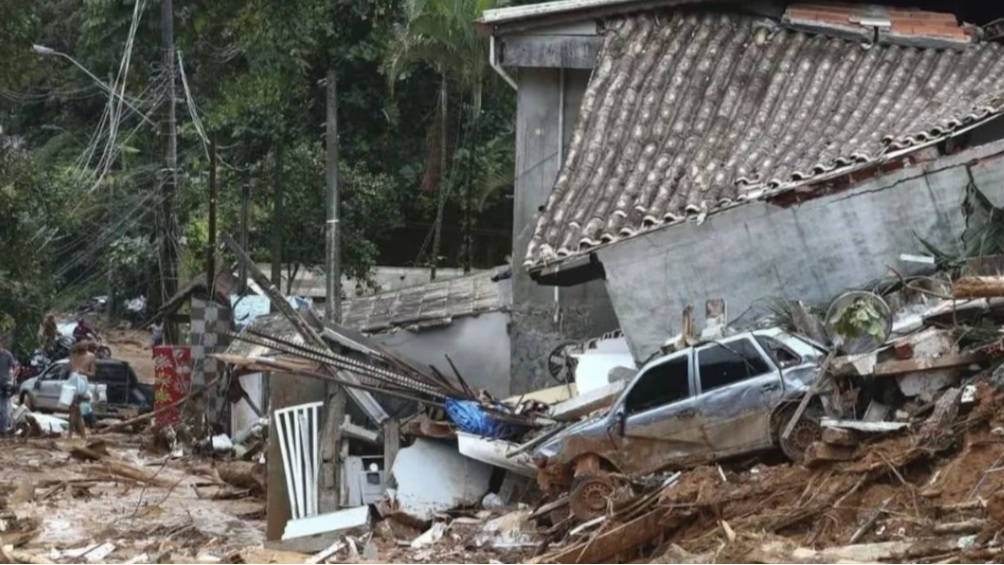 Feroz temporal en Brasil causó la muerte de seis personas, tres de ellas niños