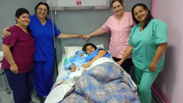 Nació un “súper bebé” de casi 5 kilos por parto normal en el Hospital Zonal de Frías