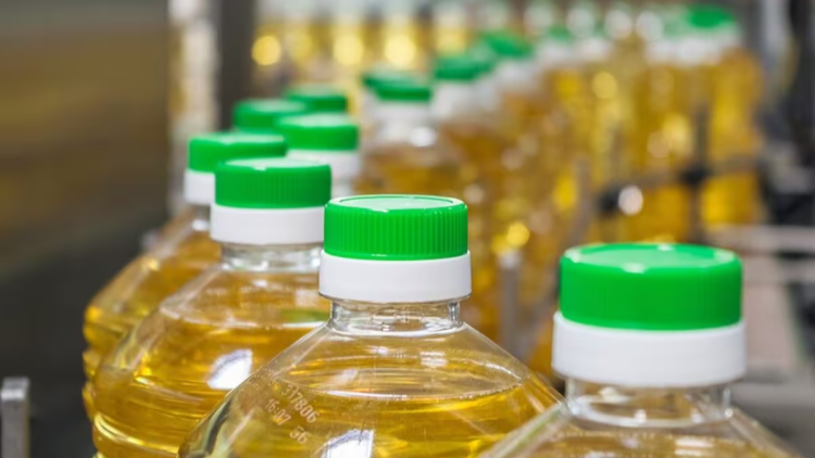 ANMAT anunció el retiro urgente del mercado de una conocida marca de aceite por falsificación: cuál es el lote afectado