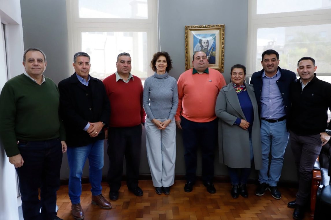 Transporte Público Escolar Gratuito en Las Termas confirmado: cómo solicitarlo y a quiénes alcanza