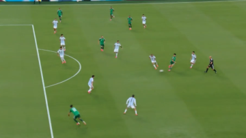 Aguante corazón aguante: en menos de 10 minutos el VAR anuló goles de Argentina y Argelia