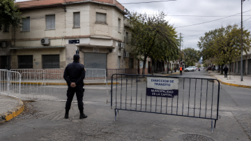 Corte de tránsito en calle Catamarca por la final de la Liga Nacional
