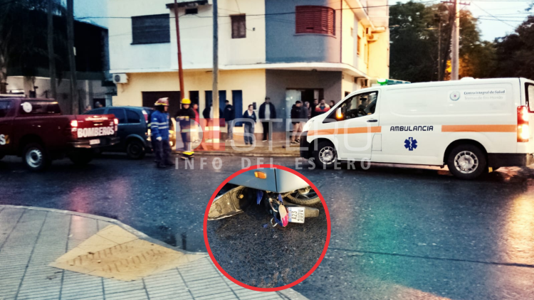 Violento choque en Las Termas: una moto terminó debajo de un colectivo