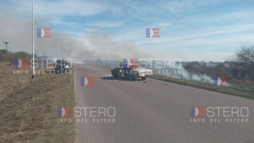 La quema de pastizales a la vera de la ruta 208 provocó un fuerte accidente entre un auto y una camioneta