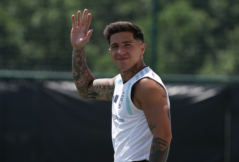 Real Madrid tiene acuerdo con Enzo y negocia con Chelsea una transferencia récord