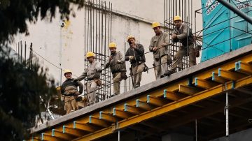 Cambian los recibos de sueldo: mostrarán en detalle aportes, descuentos y costos laborales
