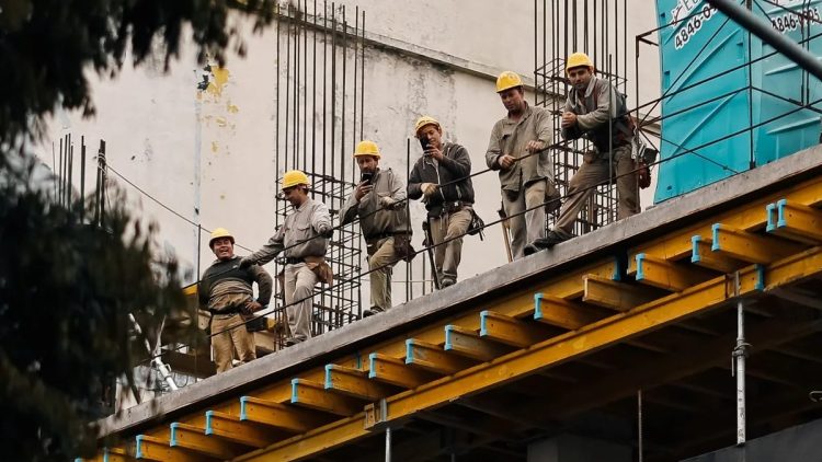 Cambian los recibos de sueldo: mostrarán en detalle aportes, descuentos y costos laborales