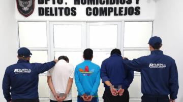 Detienen a 3 hombres acusados del ataque al joven que recibió un disparo en la cabeza en el barrio Agua y Energía