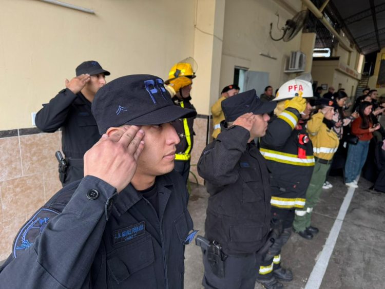 Bomberos de La Banda buscan jóvenes voluntarios: “Aquí se aprende lo que no enseñan en ningún otro lugar”
