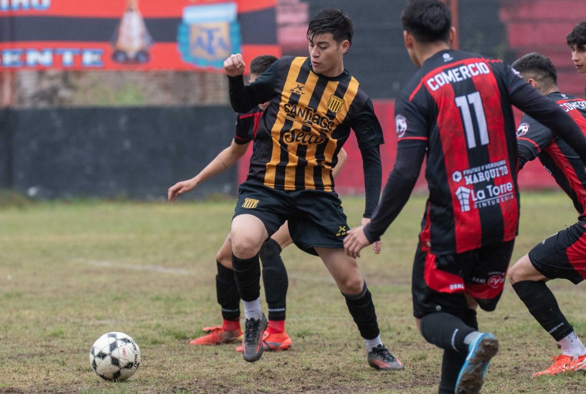 Comercio lo ganó sobre la hora y se quedó con un partidazo ante Mitre