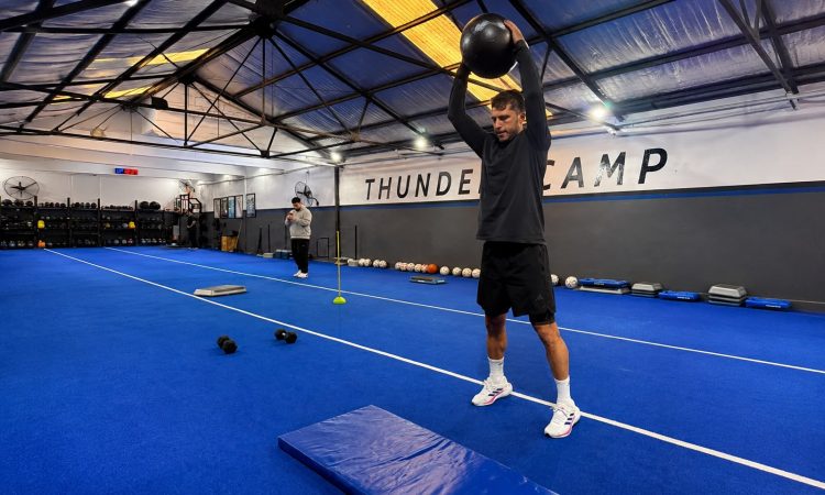 El entrenamiento de Guido Rodríguez mientras espera el llamado de Scaloni