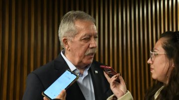 EXCLUSIVO Info del Estero, Elías Suárez: “El santiagueño es solidario por naturaleza y siempre está dispuesto a dar una mano”