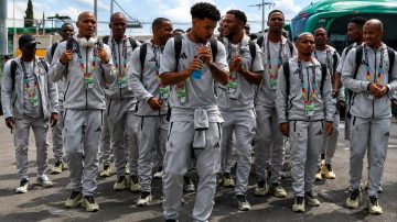 Fiesta mundialista: así llegaron Sudáfrica y México al estadio para el partido inaugural