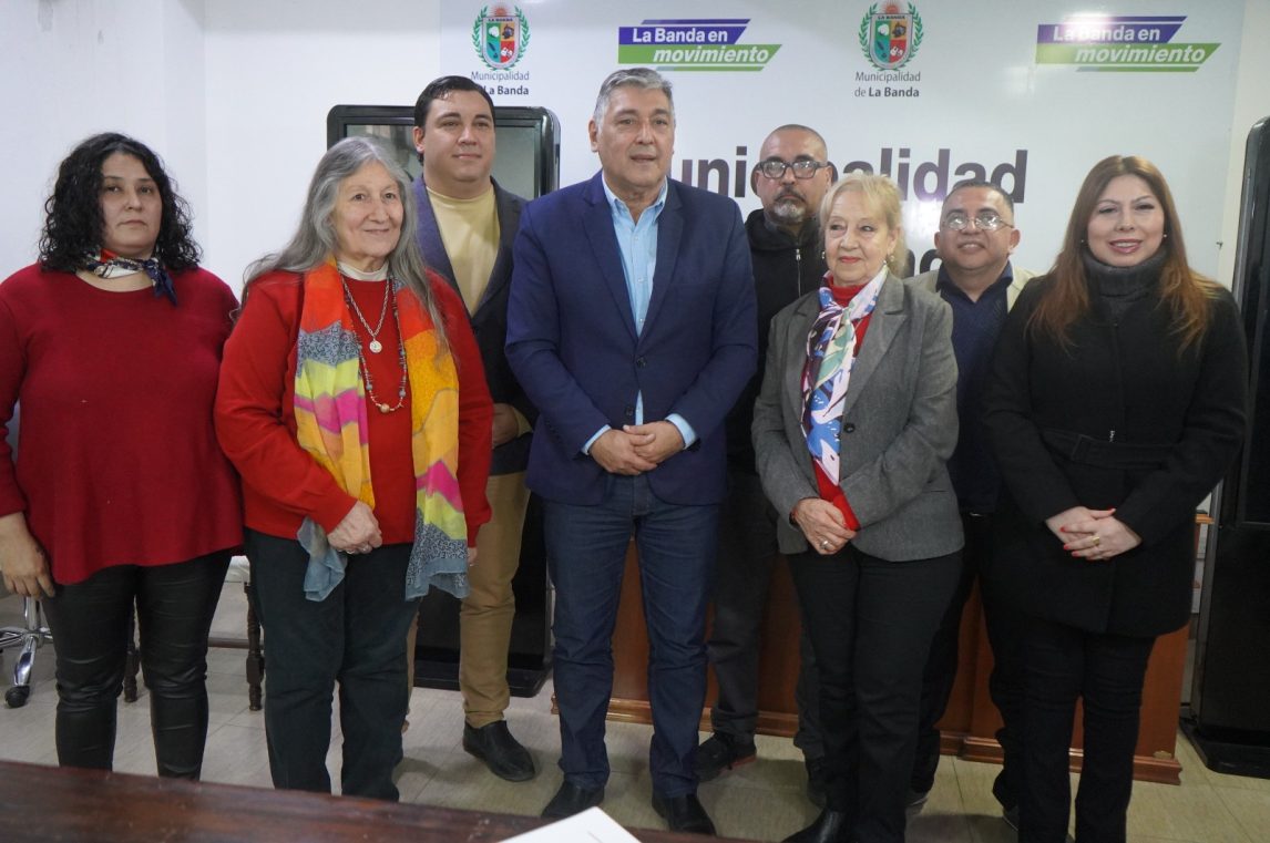 Nediani firmó un convenio de cooperación con el Colegio de Sociólogos de Santiago del Estero 