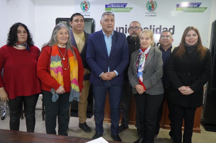 Nediani firmó un convenio de cooperación con el Colegio de Sociólogos de Santiago del Estero 