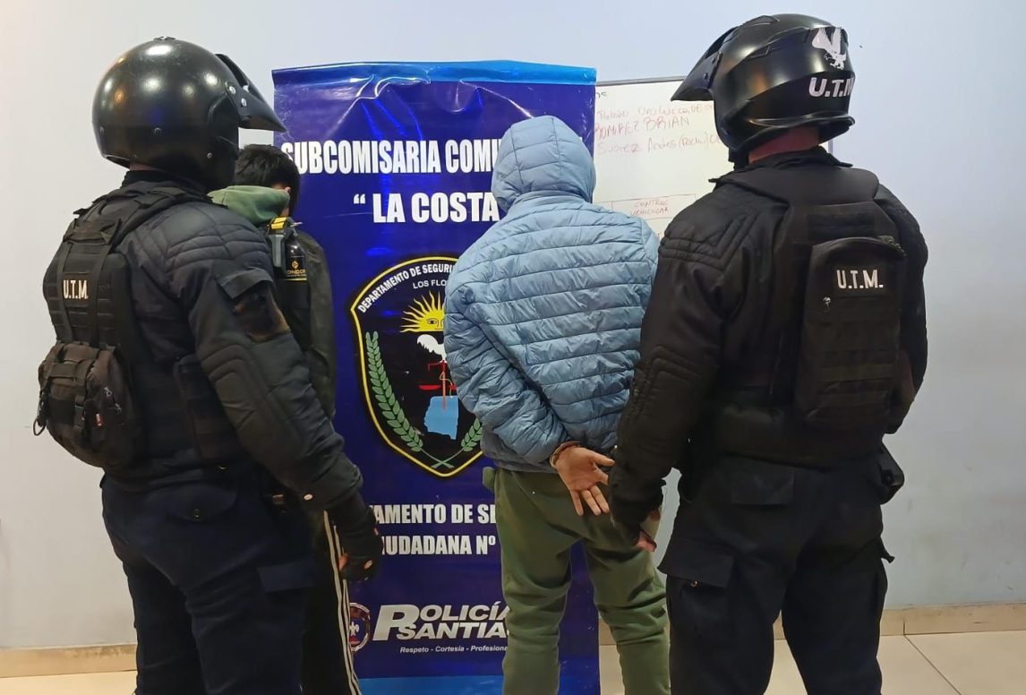 Aprehenden a dos hombres acusados de robar ladrillos de telgopor de una obra en construcción