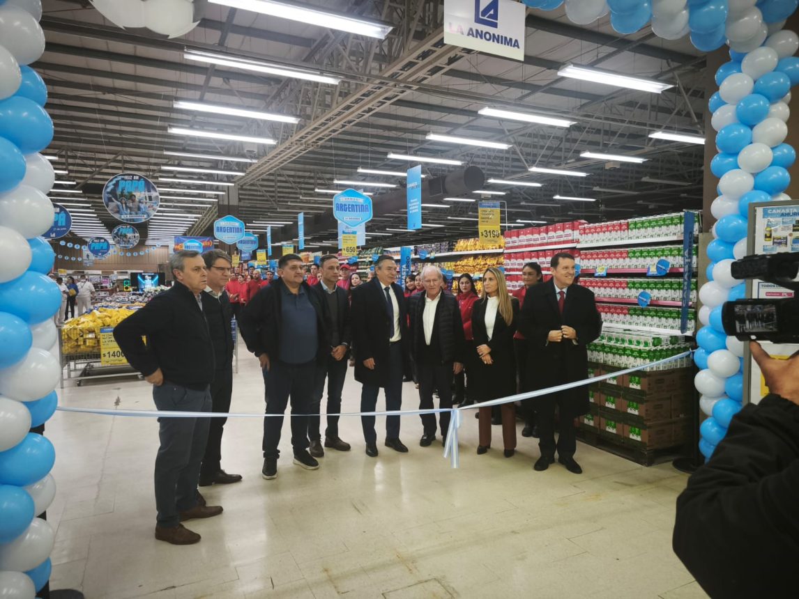 La Anónima abrió su primera sucursal en Santiago del Estero con una fuerte apuesta comercial y ofertas