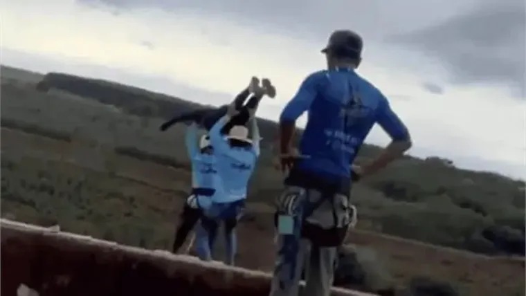 Tragedia en Brasil: el testimonio del instructor de rope jumping revela fallas y descontrol en la seguridad