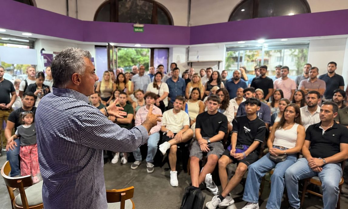 La Libertad Avanza busca bajar  la edad mínima para ser concejal en Buenos Aires