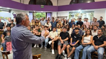 La Libertad Avanza busca bajar  la edad mínima para ser concejal en Buenos Aires