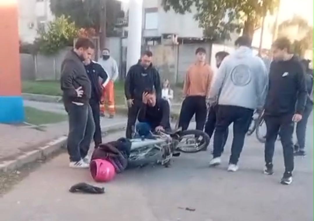Video: hartos de los robos, vecinos del barrio Autonomía atraparon a un ladrón y lo entregaron a la policía
