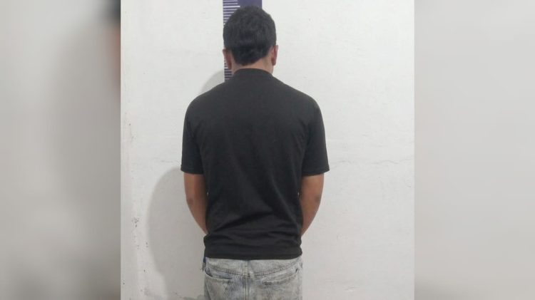 Detienen a un joven de 22 años por atacar a golpes a su novia embarazada