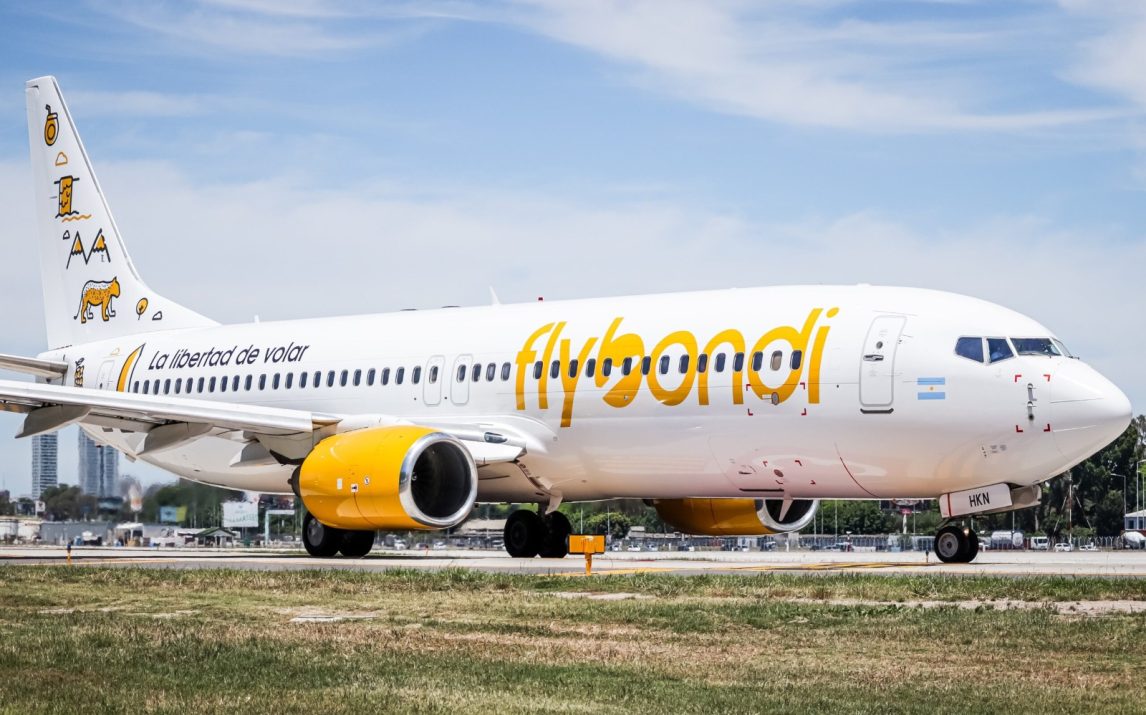 Flybondi canceló todos sus vuelos por falta de aviones y hay incertidumbre por su continuidad
