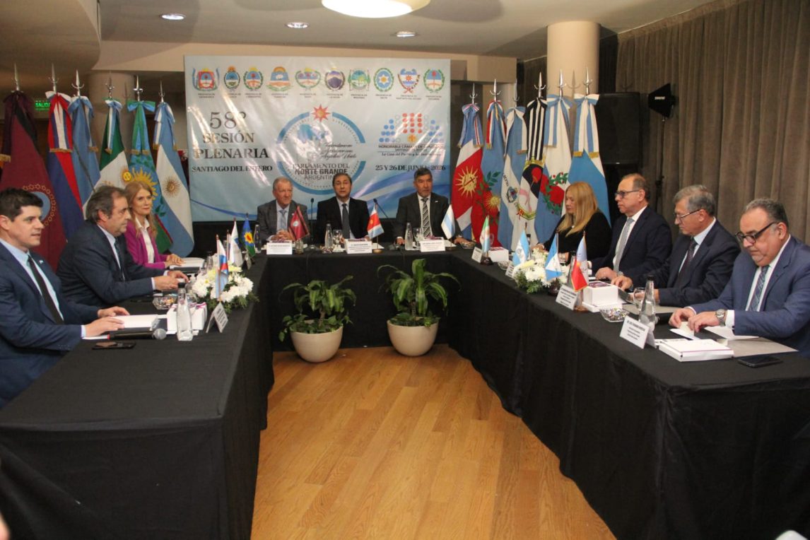 Se reunió la mesa ejecutiva del Norte Grande en la legislatura santiagueña