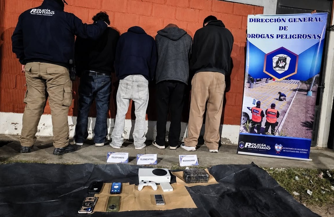 Aprehenden a cuatro jóvenes de Frías con un kilo de marihuana en el auto