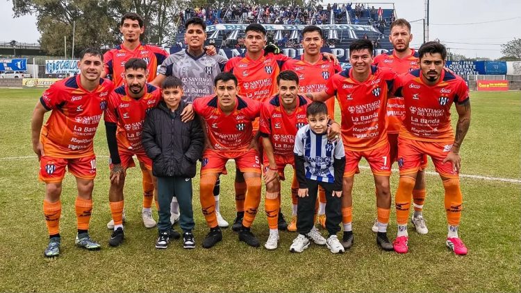 EN VIVO: Sarmiento recibe al líder Bartolomé Mitre en un duelo clave por el Federal A
