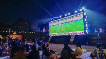 La pasión mundialista se vivió con un gran Fan Zone en la explanada del Fórum