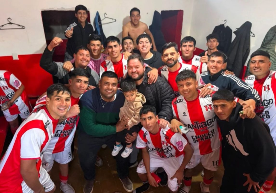 Agua y Energía derrotó a Banfield y mantiene viva la ilusión de clasificar