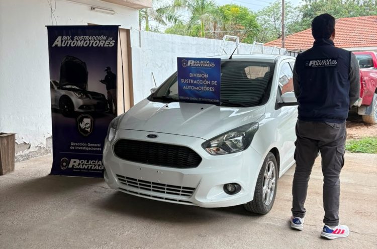 Hallan en pleno Centro un auto que había sido robado en Buenos Aires
