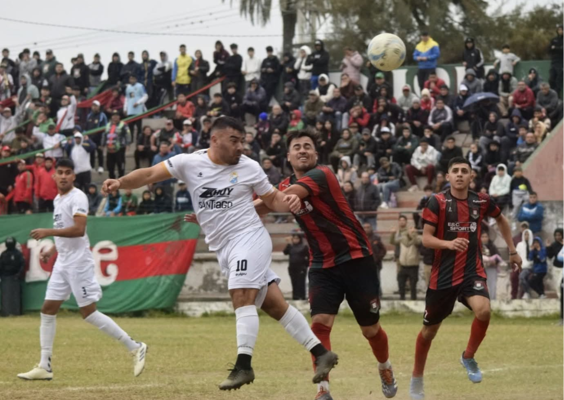 Central Argentino ganó en la curva y sigue firme en la punta