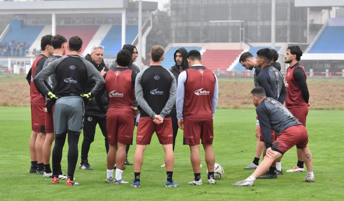 Los tres futbolistas que no serán tenidos en cuenta y dejarán Central Córdoba