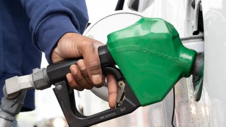 El Gobierno postergó hasta julio de 2026 la aplicación plena de impuestos a los combustibles