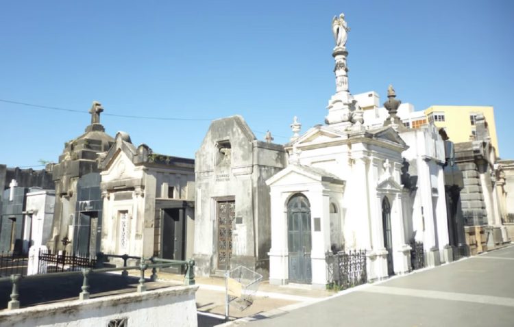 Un crematorio dejó de funcionar en Santa Fe y se acumularon cerca de 200 cuerpos