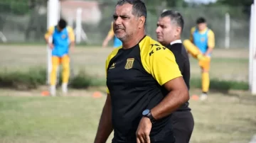 Cristian Mazzón no seguirá como entrenador de Mitre en la Primera Nacional